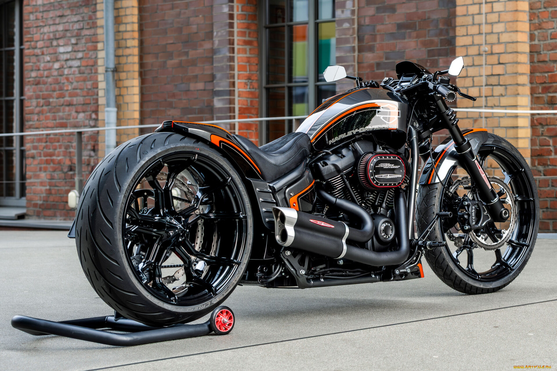, harley-davidson, softail, breakout, 117, customized, custombikes, gp-suzuka